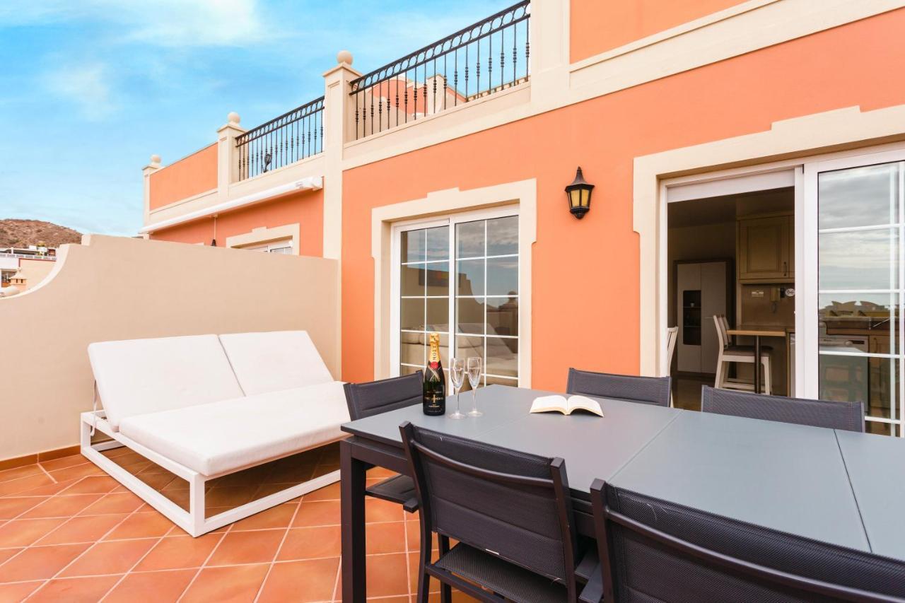 Luxury Duplex Apartment With Beautiful Sea Views Palm-mar Kültér fotó
